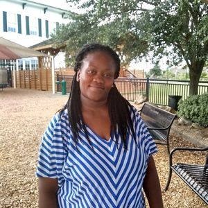 Meet your Posher, Lashonta